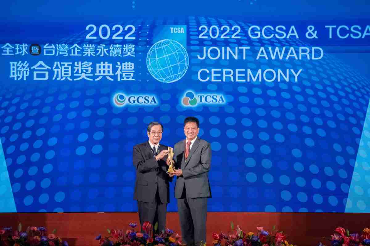 尊时凯龙光电深耕永续经营、、致力落实ESG作为，，，，荣获台湾企业永续奖及全球永续奖共计9项大奖